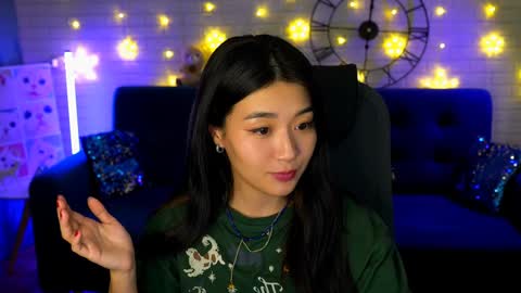 Snapshot of hannarosie chatting on January 4, 6:30 pm hannarosie online show from January 4, 6:30 pm