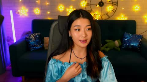 Snapshot of hannarosie chatting on February 3, 3:59 pm hannarosie online show from February 3, 3:59 pm