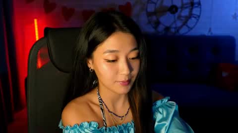 Snapshot of hannarosie chatting on March 3, 6:33 pm hannarosie online show from March 3, 6:33 pm