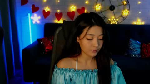 Snapshot of hannarosie chatting on March 6, 8:59 pm hannarosie online show from March 6, 8:59 pm