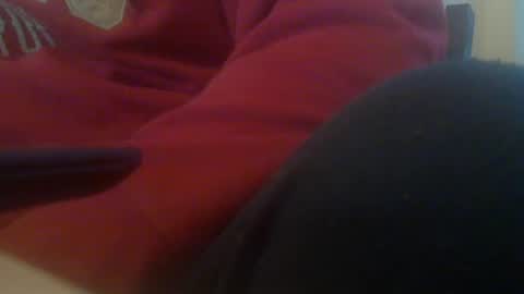 Snapshot of hannes_k chatting on December 12, 7:30 am hannes_k online show from December 12, 7:30 am