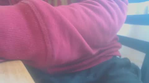 Snapshot of hannes_k chatting on December 2, 10:53 am hannes_k online show from December 2, 10:53 am