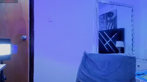 Snapshot of hannita_01 chatting on June 12, 11:53 am hannita_01 online show from June 12, 11:53 am