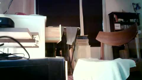 Hannsi64 online show from December 22, 1:30 pm