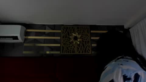 Hanny  online show from June 24, 11:53 am