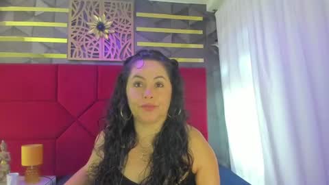 Hanny  online show from June 26, 11:36 am