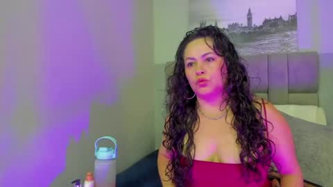 Hanny  online show from July 17, 12:01 pm