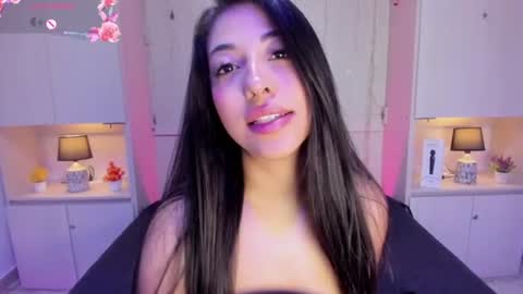 Snapshot of hannyk_ chatting on June 26, 4:17 am hannyk_ online show from June 26, 4:17 am