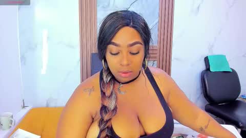 Hanny Mansonh online show from February 11, 3:11 am