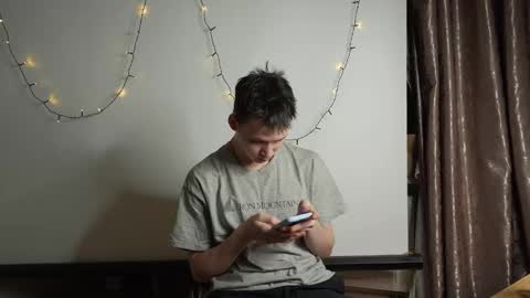 Hans online show from December 13, 4:49 pm