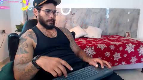 hanz_col online show from February 9, 3:16 pm