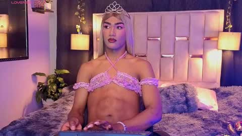 Snapshot of hanzking01 chatting on September 25, 4:38 am Hanzking01 online show from September 25, 4:38 am