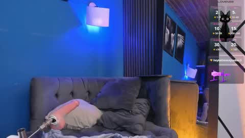 Snapshot of hanzking01 chatting on October 25, 10:59 pm Hanzking01 online show from October 25, 10:59 pm