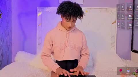 Hanzking01 online show from March 10, 4:50 am