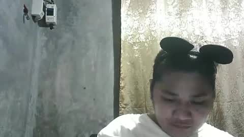 happy00725310 online show from November 28, 12:08 pm