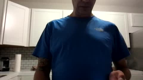 Snapshot of happycock04200 chatting on April 12, 3:55 am happycock04200 online show from April 12, 3:55 am