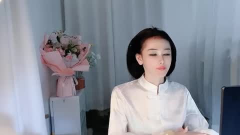 Daisy online show from April 27, 3:32 pm