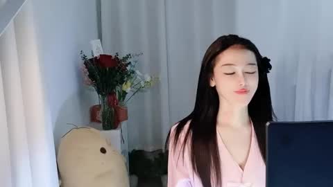 Daisy online show from May 1, 3:49 pm
