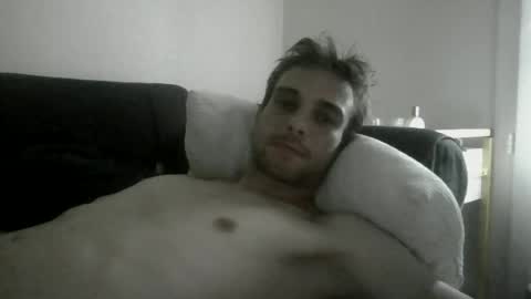 happyfunnyboy79 online show from June 15, 3:03 pm