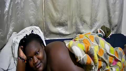 happysonia online show from June 27, 8:52 am