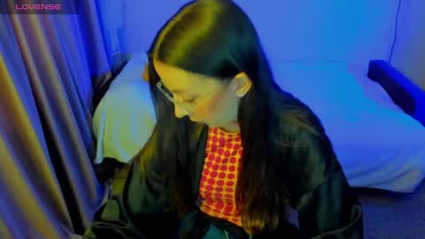 Snapshot of happystephanie chatting on May 21, 3:52 pm Stephanie online show from May 21, 3:52 pm
