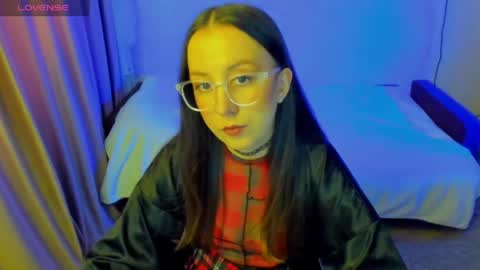 Snapshot of happystephanie chatting on May 23, 2:54 pm Stephanie online show from May 23, 2:54 pm