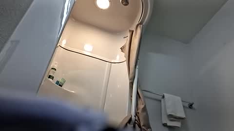 happysunshine4319 online show from March 13, 11:39 am