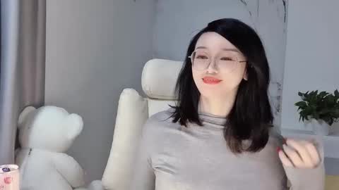 Snapshot of happysweetie168 chatting on March 4, 5:13 pm Daisy online show from March 4, 5:13 pm