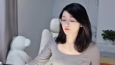 Snapshot of happysweetie168 chatting on March 7, 3:29 am Daisy online show from March 7, 3:29 am