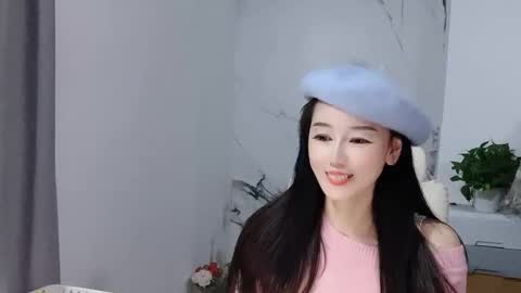 Snapshot of happysweety1688 chatting on December 19, 3:19 pm happysweety1688 online show from December 19, 3:19 pm