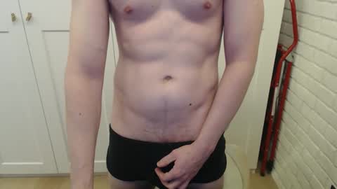 Snapshot of happyvelvetpaw chatting on January 14, 5:46 am happyvelvetpaw online show from January 14, 5:46 am