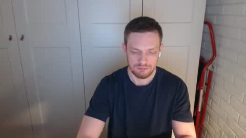 Snapshot of happyvelvetpaw chatting on February 7, 10:35 pm happyvelvetpaw online show from February 7, 10:35 pm