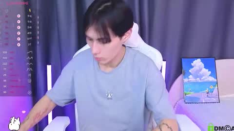 Mark online show from November 23, 3:12 pm