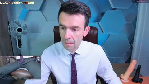 Steve online show from June 11, 3:48 am