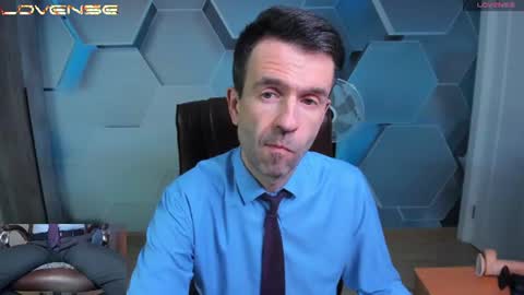 Steve online show from June 15, 3:09 am