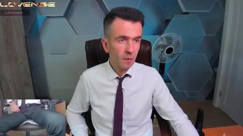 Steve online show from June 18, 2:32 pm