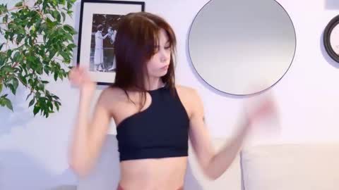 Snapshot of hard_candy_baby chatting on December 16, 10:42 am hard_candy_baby online show from December 16, 10:42 am