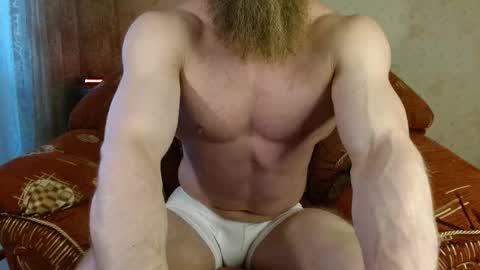 Snapshot of hardandripped chatting on September 23, 7:11 am Valentino Hard online show from September 23, 7:11 am