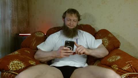 Snapshot of hardandripped chatting on September 27, 2:11 pm Valentino Hard online show from September 27, 2:11 pm