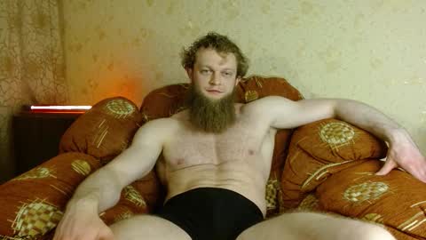 Snapshot of hardandripped chatting on October 31, 12:11 am Valentino Hard online show from October 31, 12:11 am