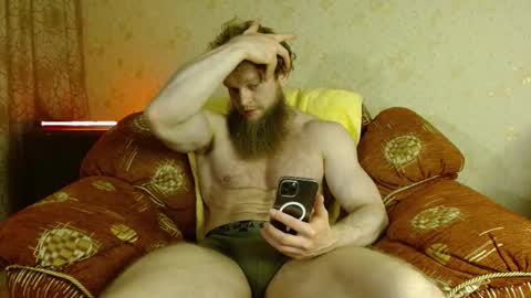 Snapshot of hardandripped chatting on November 11, 3:06 am Valentino Hard online show from November 11, 3:06 am