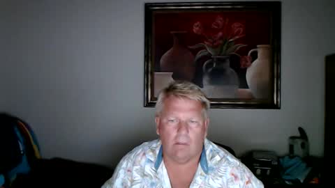 Steele and Cassie online show from May 24, 6:07 am
