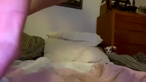 Slim West Cox online show from March 10, 5:07 pm