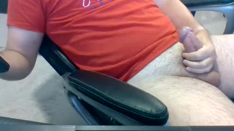 Snapshot of hardcock2889 chatting on June 5, 2:56 pm Makeithappen9086 online show from June 5, 2:56 pm