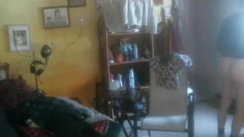 Snapshot of hardinhand44 chatting on November 30, 6:01 pm john nobles online show from November 30, 6:01 pm