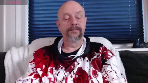 MrLazy online show from December 2, 11:12 am