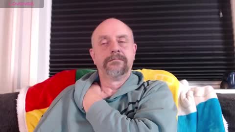MrLazy online show from December 10, 8:49 pm