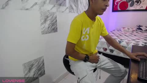 Andres Dean online show from January 21, 8:00 pm