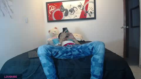 Snapshot of hardsexlove08 chatting on July 28, 7:39 pm Andres Dean online show from July 28, 7:39 pm
