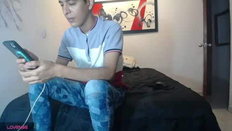 Snapshot of hardsexlove08 chatting on July 28, 8:52 pm Andres Dean online show from July 28, 8:52 pm
